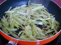 豆豉炒通菜梗的做法步骤7