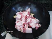 菜干红烧肉的做法步骤4