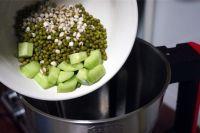 薏米黄瓜绿豆浆的做法步骤3