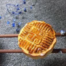 蛋黄莲蓉月饼—广式经典